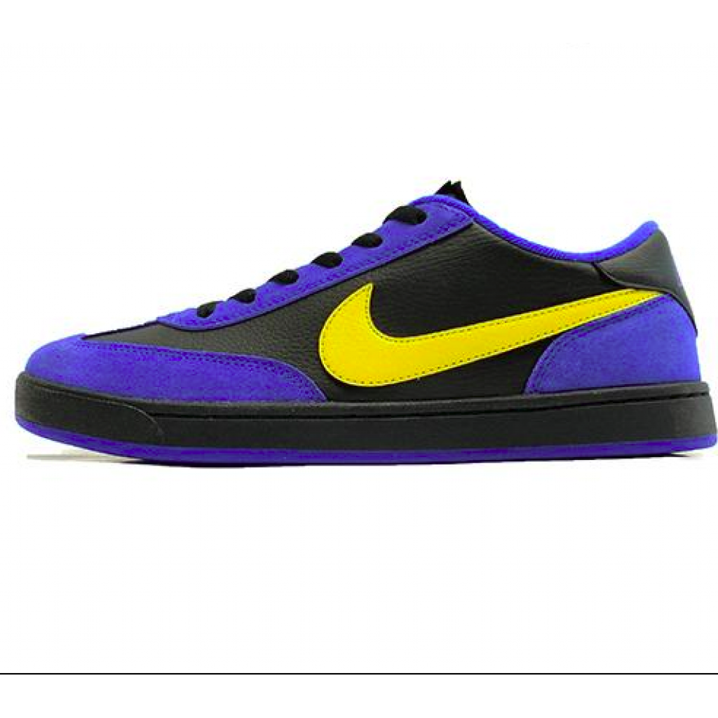 nike classic shoes black